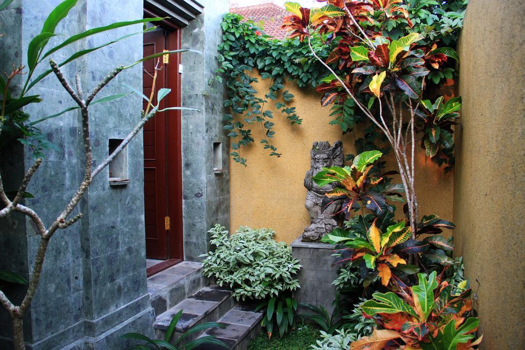 Royani Villa Sukawati Esterno foto
