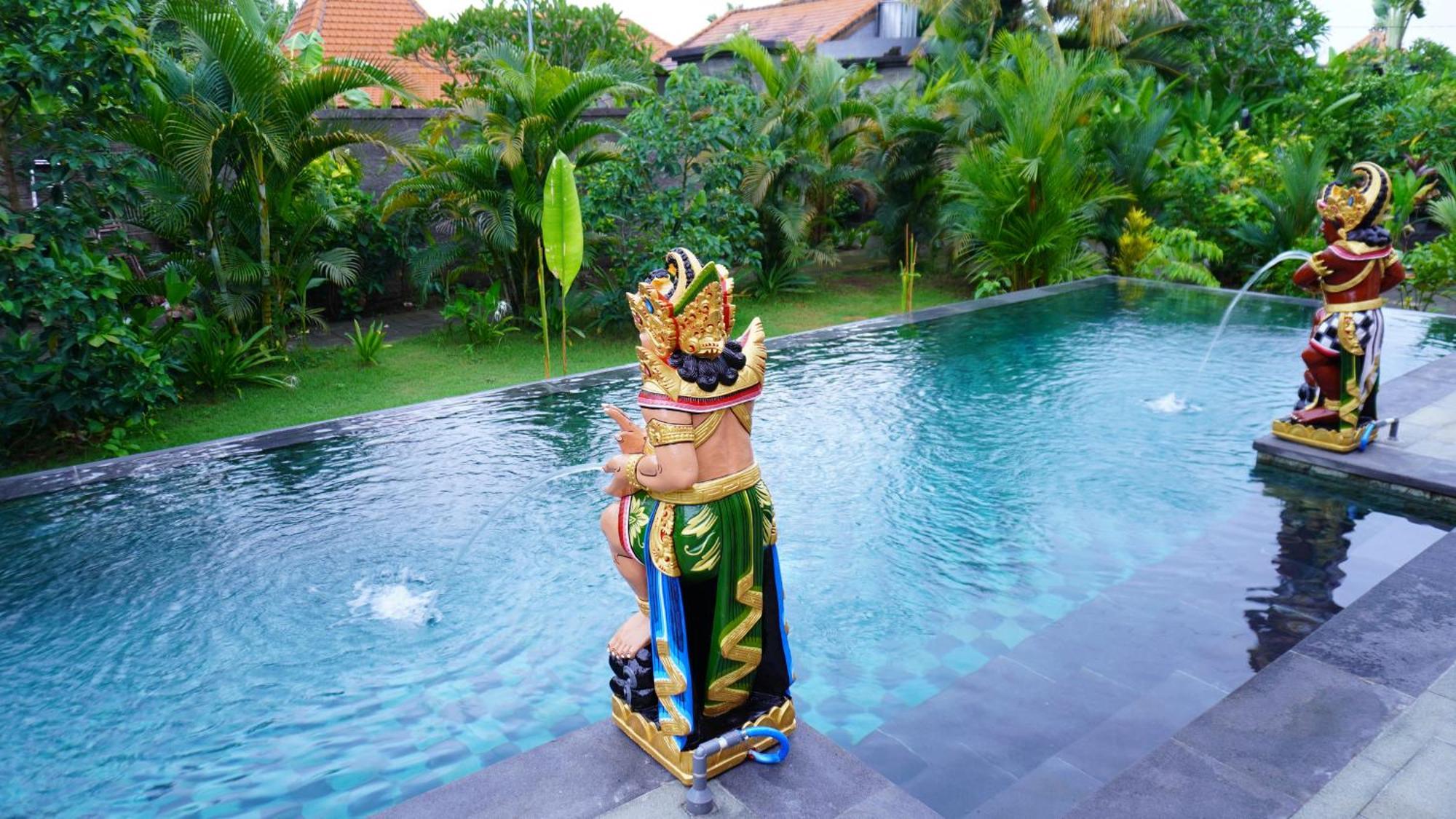 Royani Villa Sukawati Esterno foto