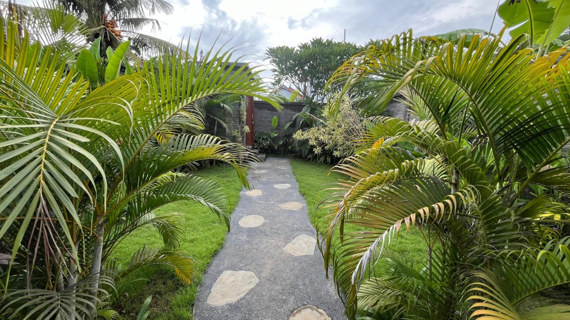 Royani Villa Sukawati Esterno foto