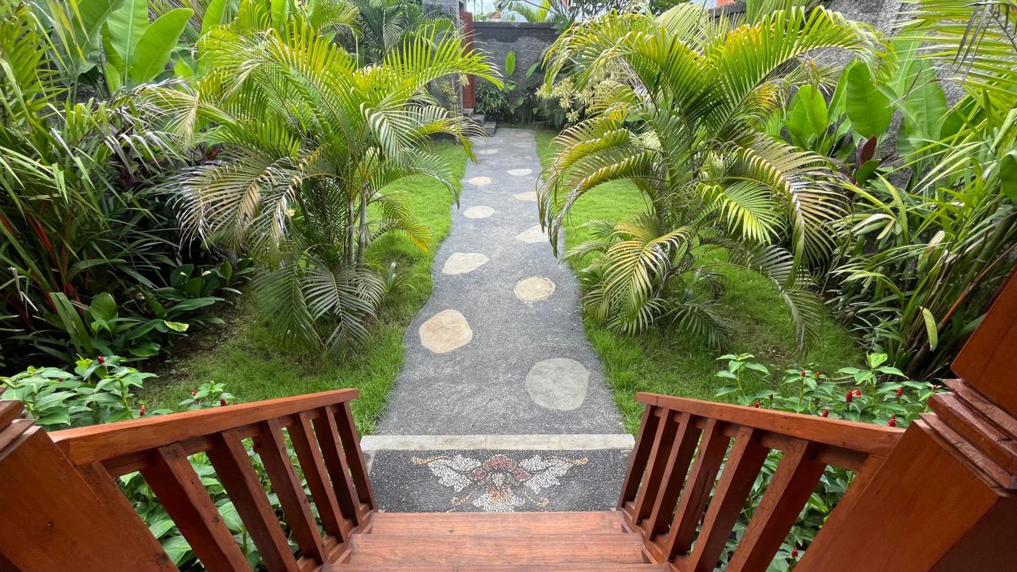 Royani Villa Sukawati Esterno foto